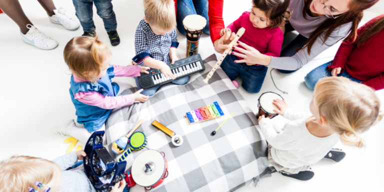 Kids Entertainment with music instruments
